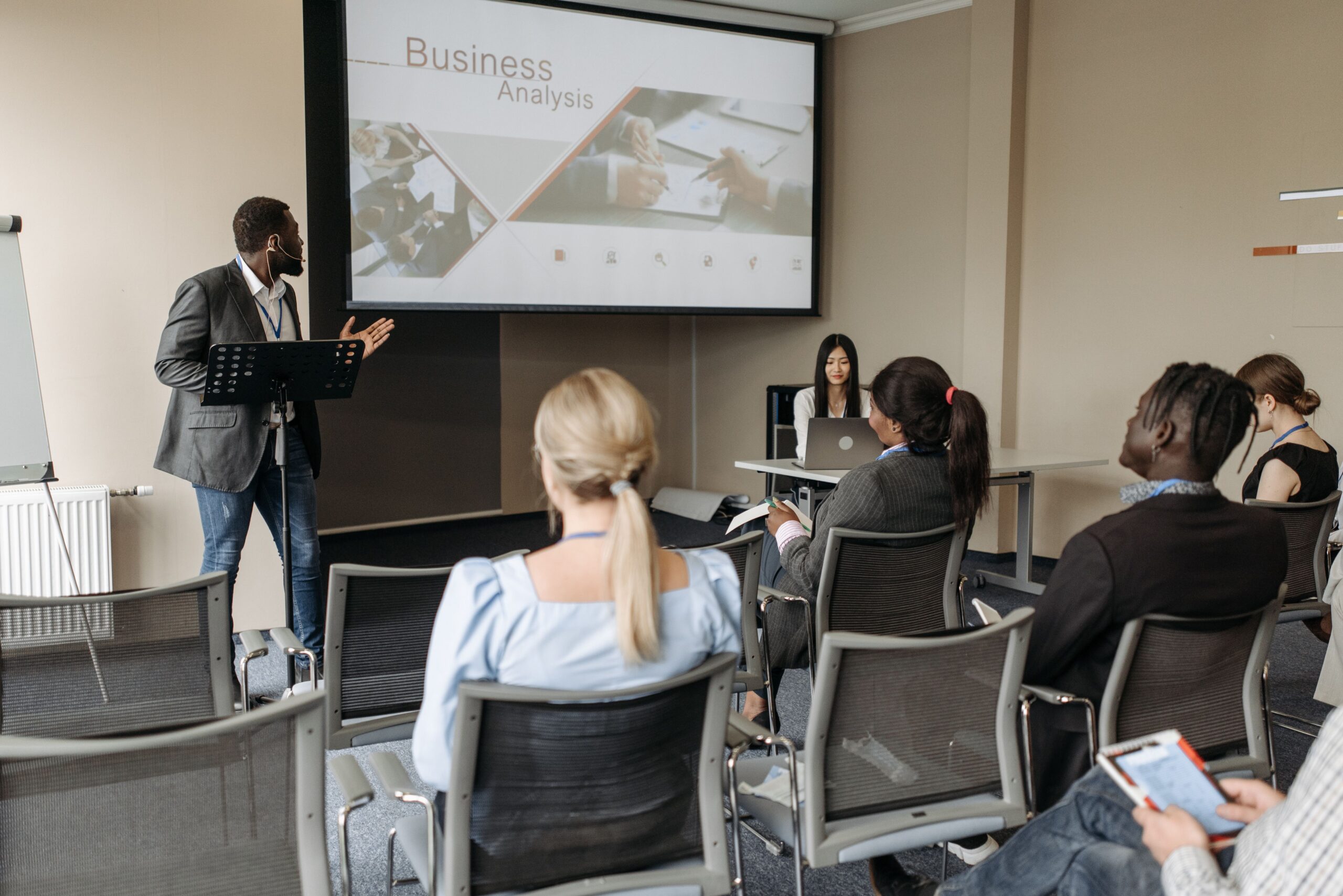 Organizational leaders applying communication strategies during a small-group exercise
